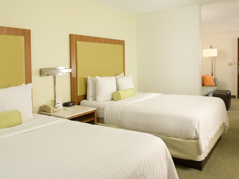 Springhill Suites Convention Center 33