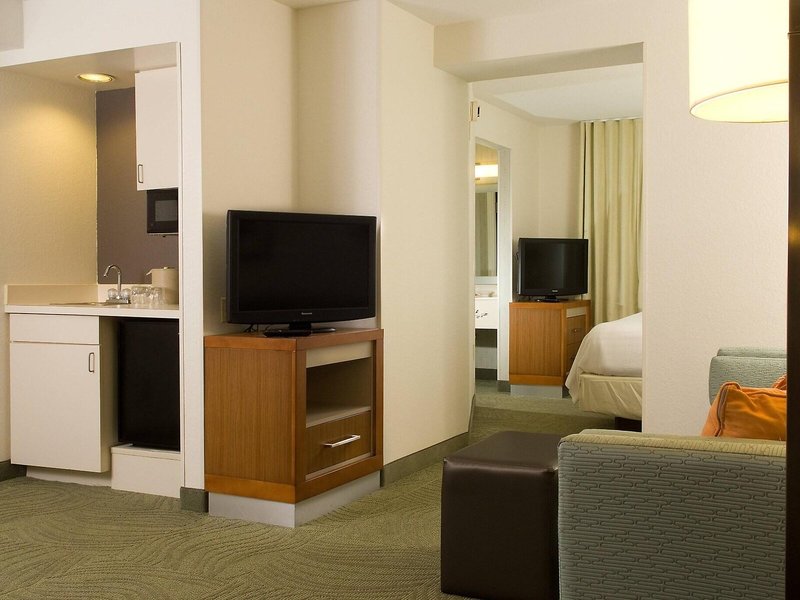 Springhill Suites Convention Center 41