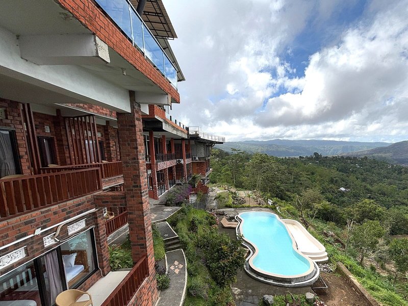 Caldera Hotel & Restaurant 7