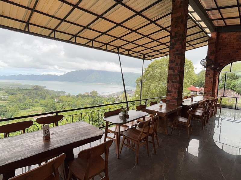 Caldera Hotel & Restaurant 12