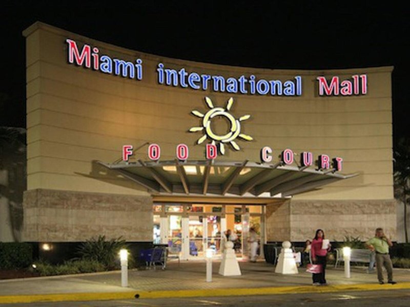 SpringHill Suites Miami Airport South  2