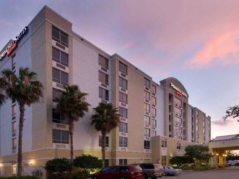 SpringHill Suites Miami Airport South  5