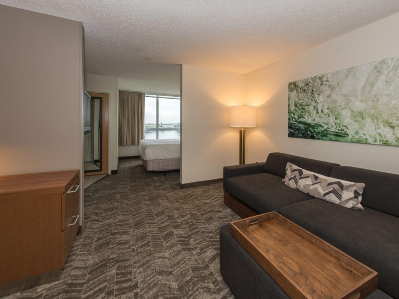 SpringHill Suites Miami Airport South  14