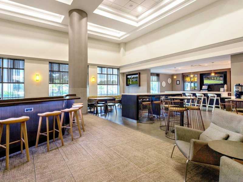 SpringHill Suites Miami Airport South  23