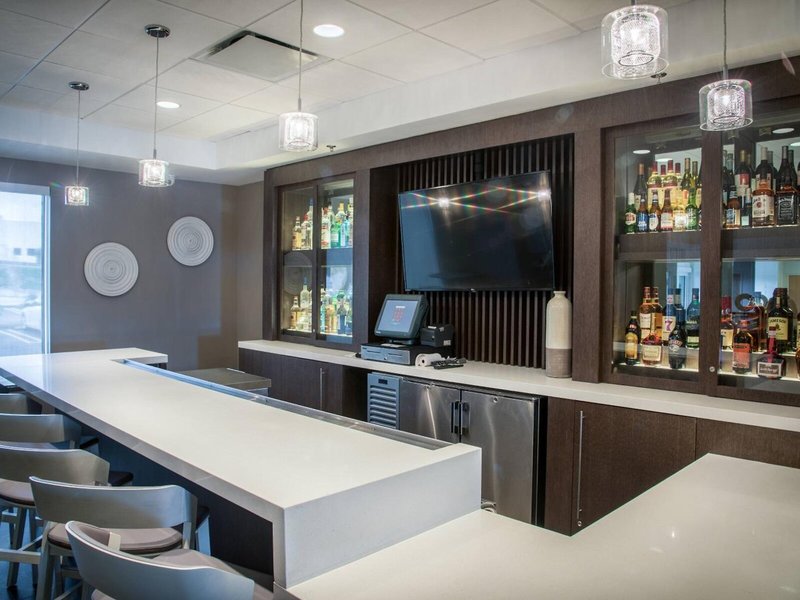 SpringHill Suites Miami Airport South  25