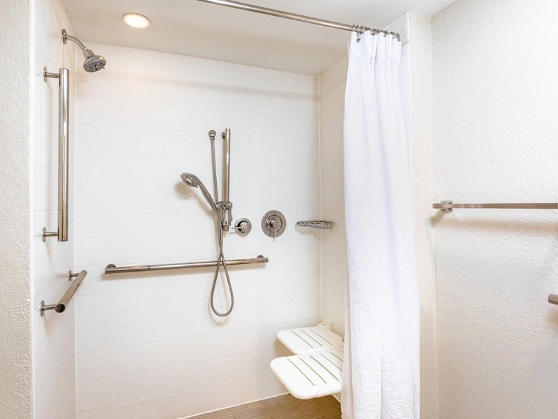 SpringHill Suites Miami Airport South  42