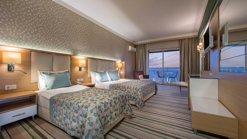 Royal Garden Beach Hotel 11