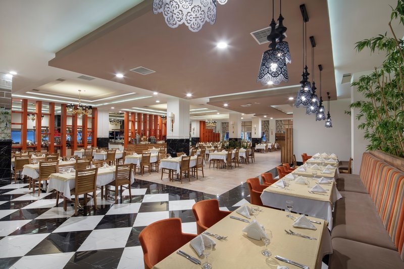 Royal Garden Beach Hotel 16