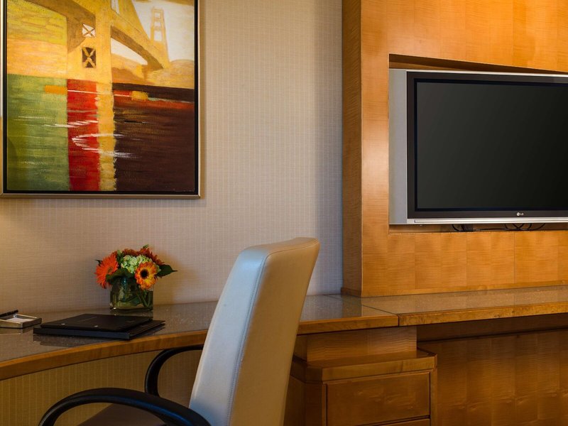 Hilton San Francisco Airport Bayfront 33 - Room Example