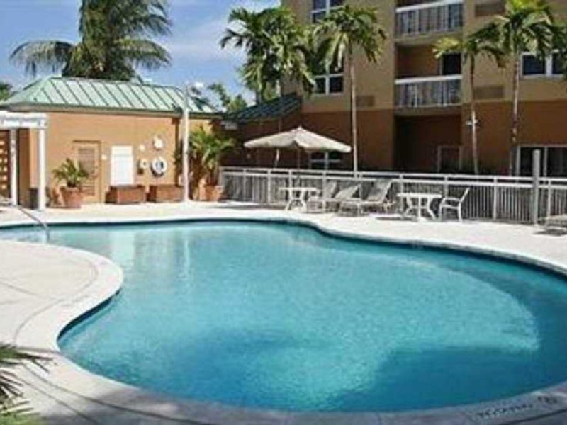 Courtyard Miami Aventura Mall 7