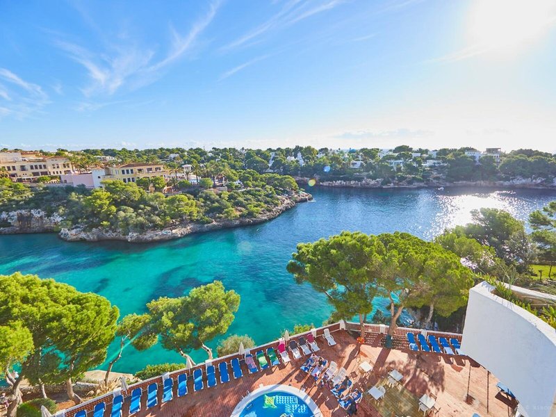 Hotel Cala Ferrera 11