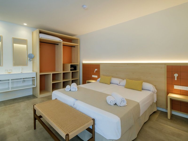 Hotel Cala Ferrera 43