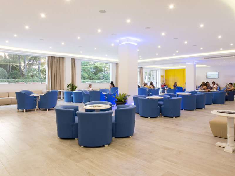 Guya Wave Hotel 9