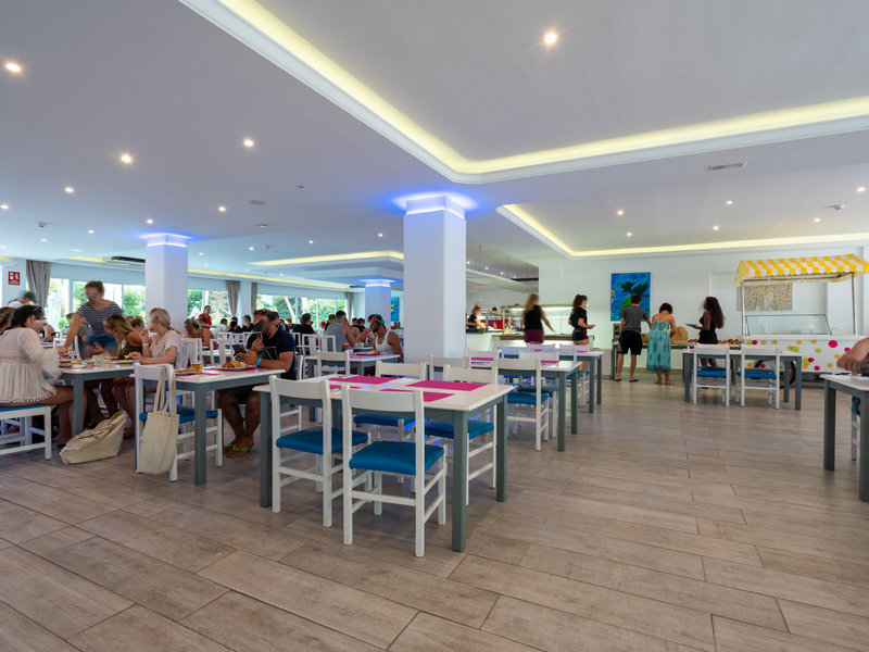 Guya Wave Hotel 11