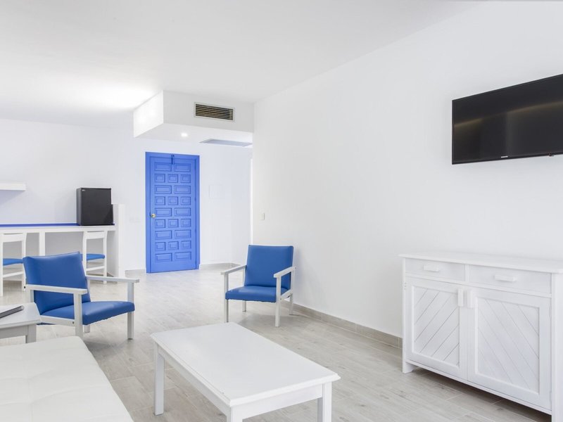 Guya Wave Hotel 26