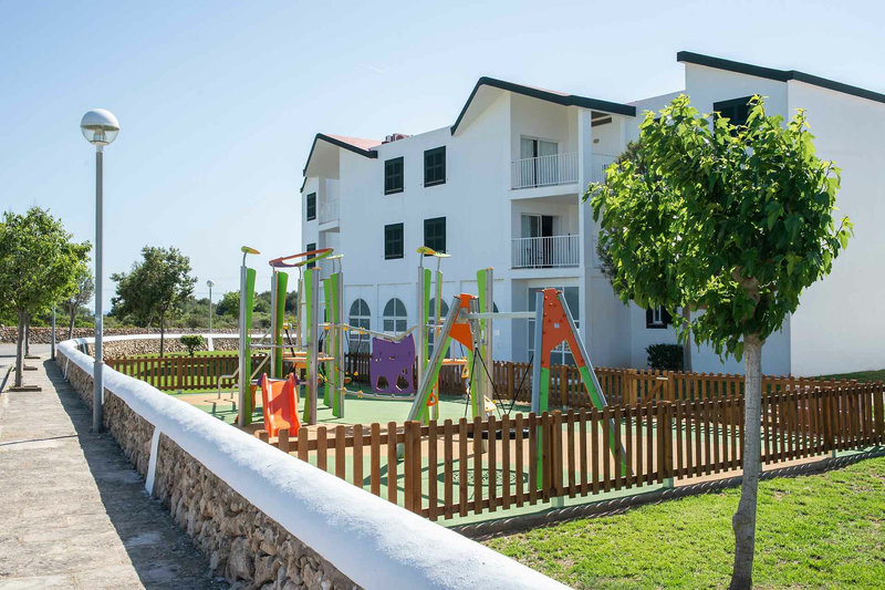 Pierre Vacances Apartamentos Menorca Cala Blanes 9