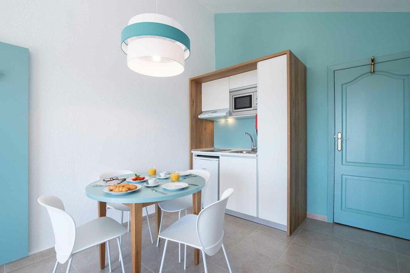 Pierre Vacances Apartamentos Menorca Cala Blanes 4