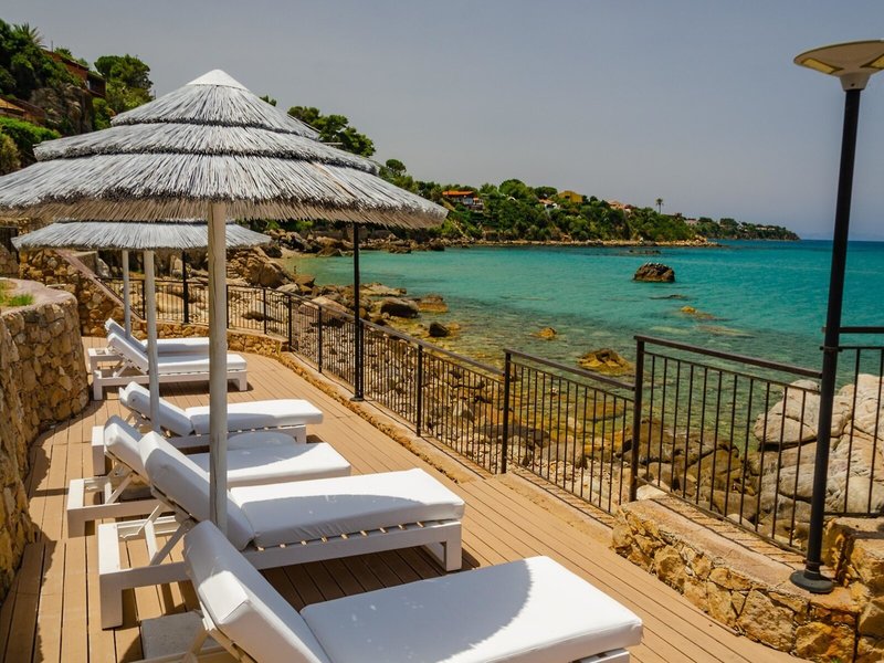 Calanica 6 - Beach