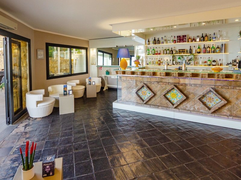 Calanica 16 - Restaurant