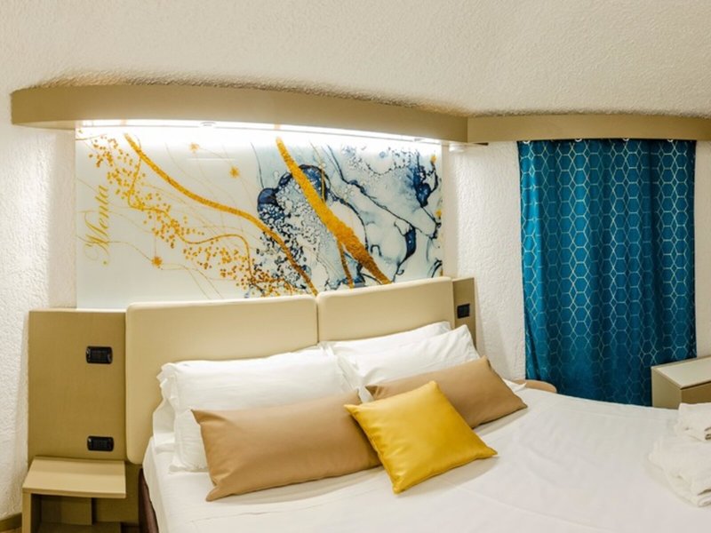 Calanica 23 - Room Example