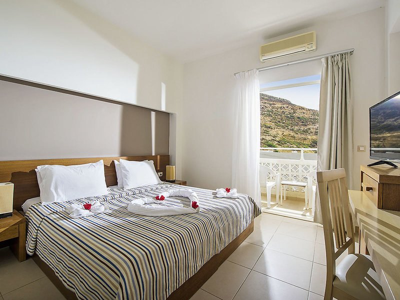 Matala Bay Hotel & Apartments 3 - Room Example