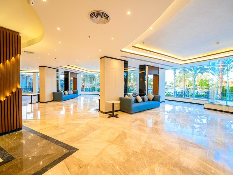 Movie Gate Golden Beach demnächst Golden Beach Resort 23 - Indoor Pool