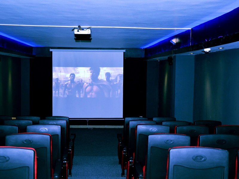 Movie Gate Golden Beach demnächst Golden Beach Resort 48 - Sports and leisure