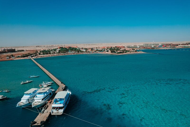 Golden Beach Resort 71