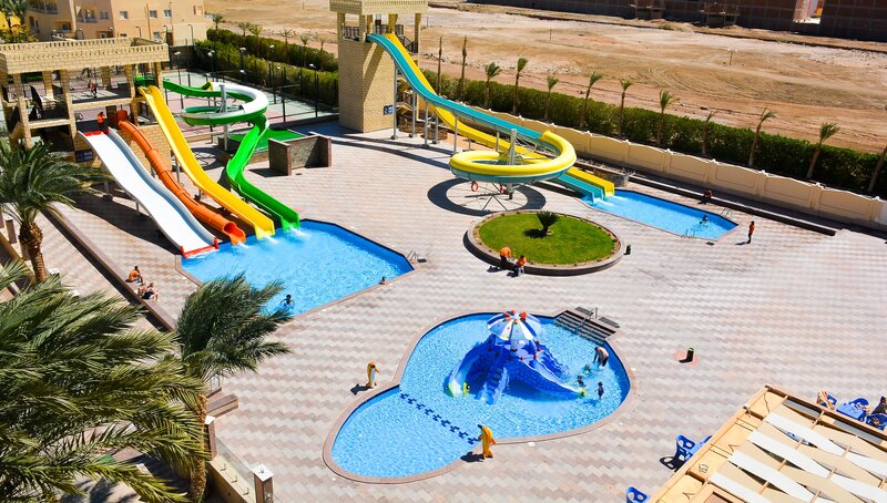 Golden Beach Resort 81