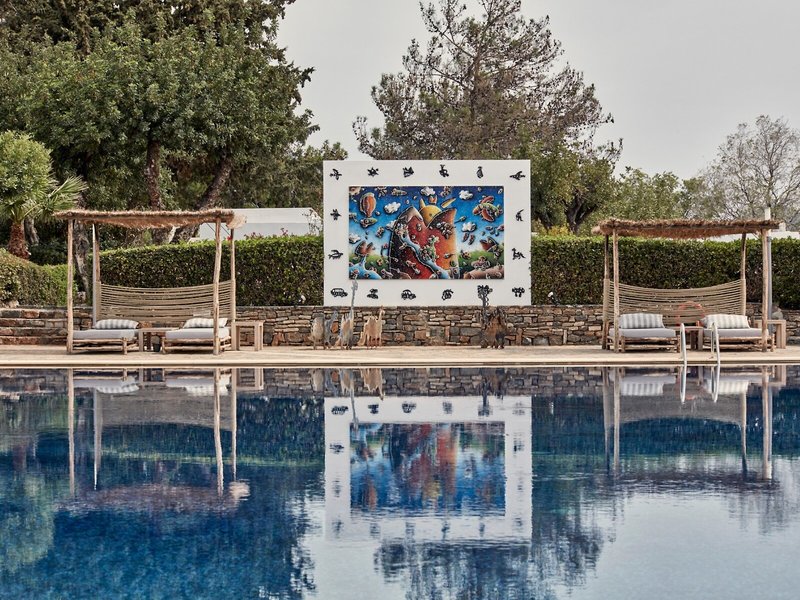 Minos Beach Art 5