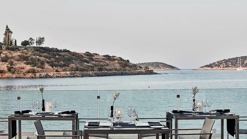 Minos Beach art hotel 25