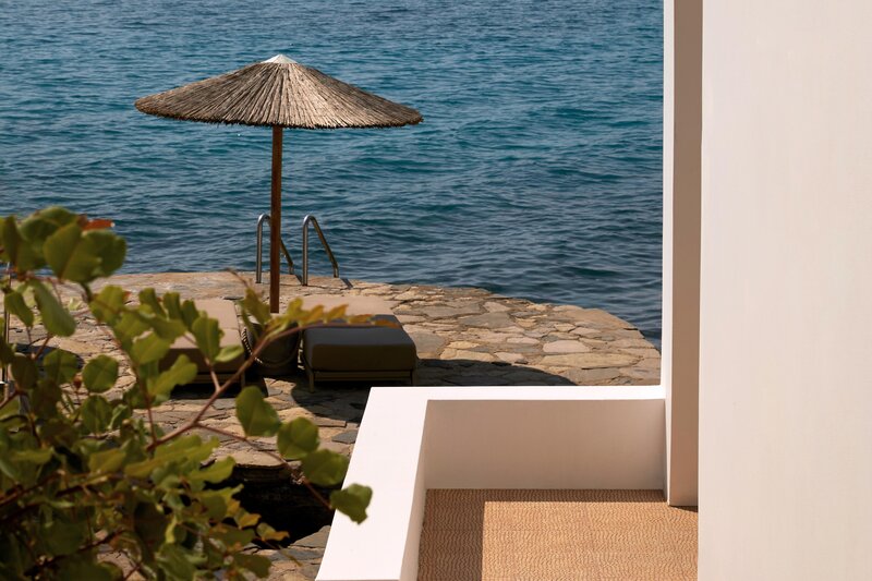 Minos Beach Art 66