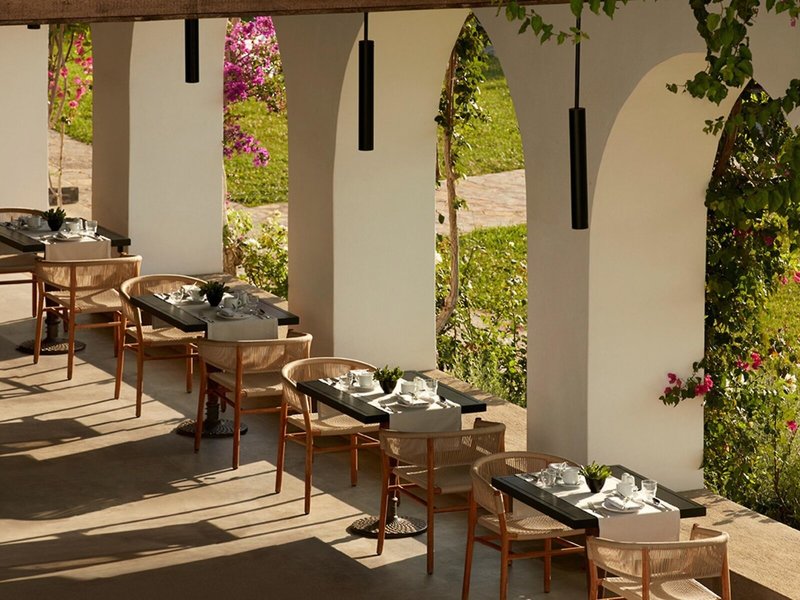 Minos Beach art hotel 12