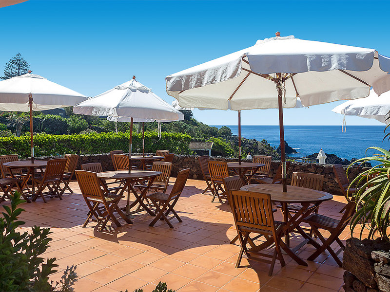 Caloura Hotel Resort 16