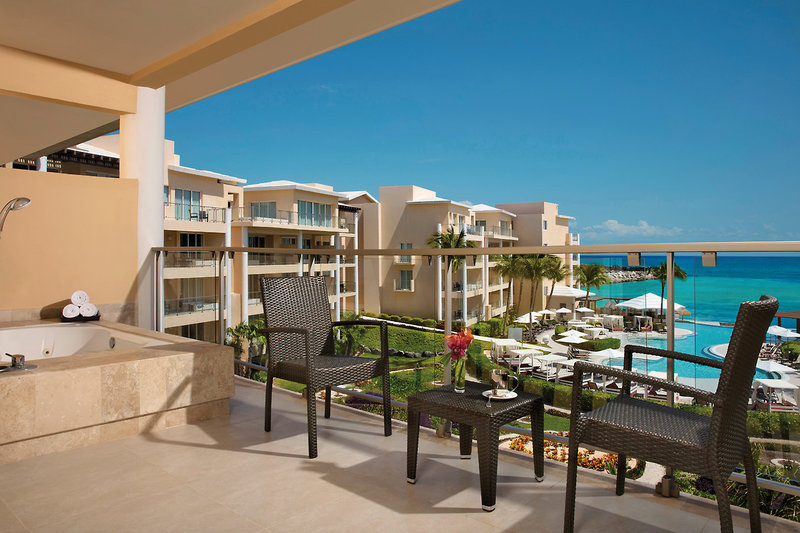 Dreams Jade Resort & Spa 10