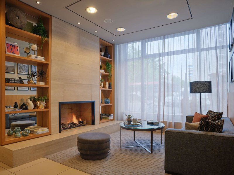 Adina Apartment Hotel Berlin Checkpoint Charlie 1