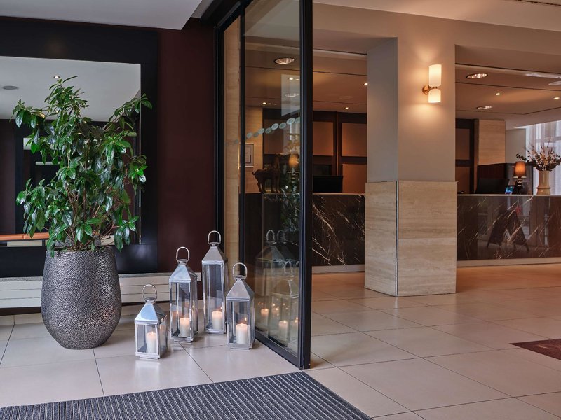 Adina Apartment Hotel Berlin Checkpoint Charlie 5