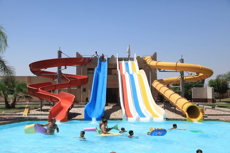 Three Corners Sea Beach Resort 8