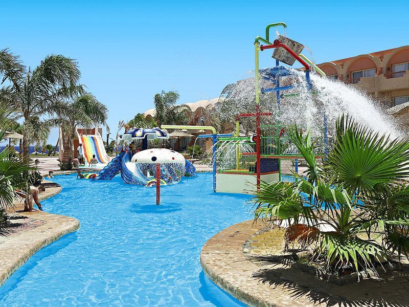 Three Corners Sea Beach Resort 9