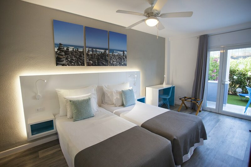 Coral Compostela Beach Golf 6