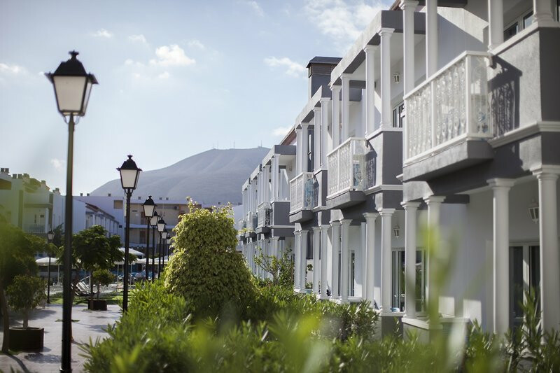 Coral Compostela Beach Golf 13