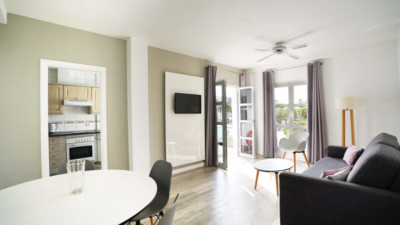 Coral Compostela Beach Golf 64