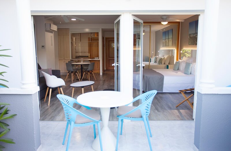 Coral Compostela Beach Golf 69