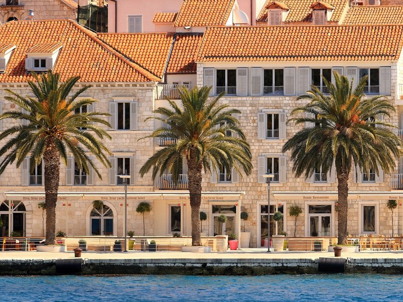 Riva Yacht Harbour 2
