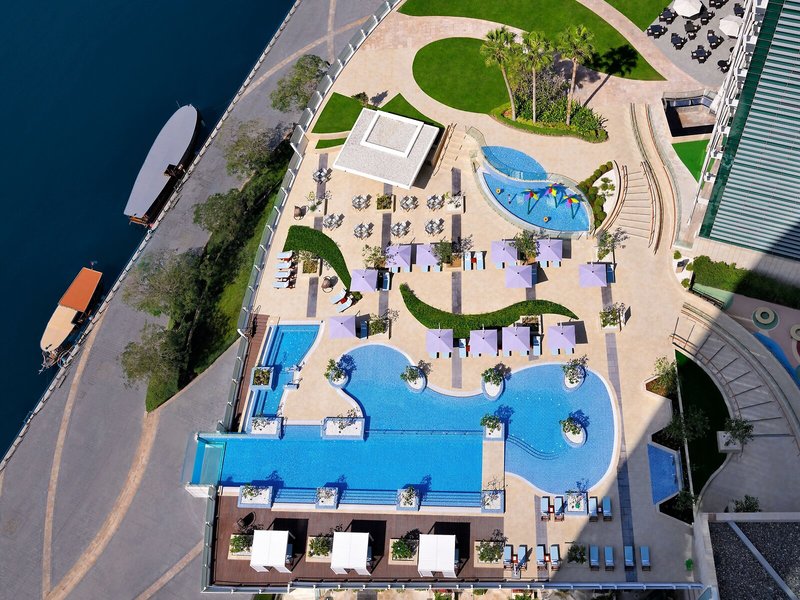 Intercontinental Dubai Festival City 11