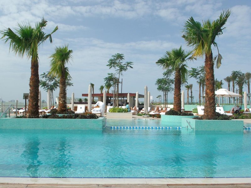 Intercontinental Dubai Festival City 12