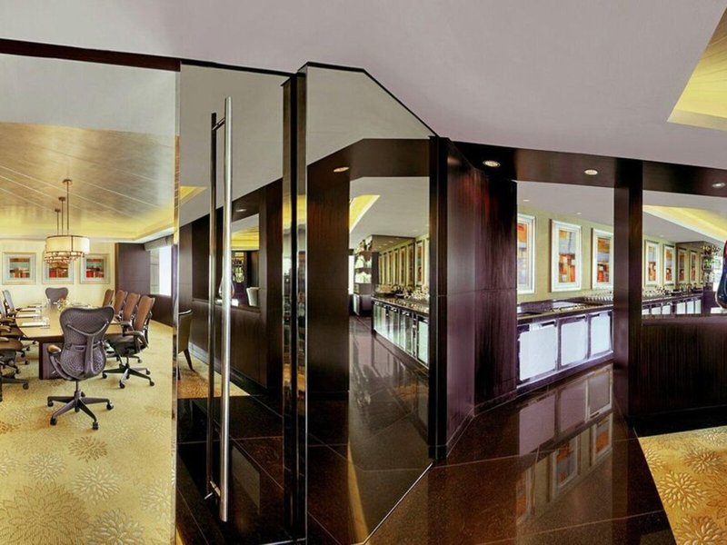 Intercontinental Dubai Festival City 27