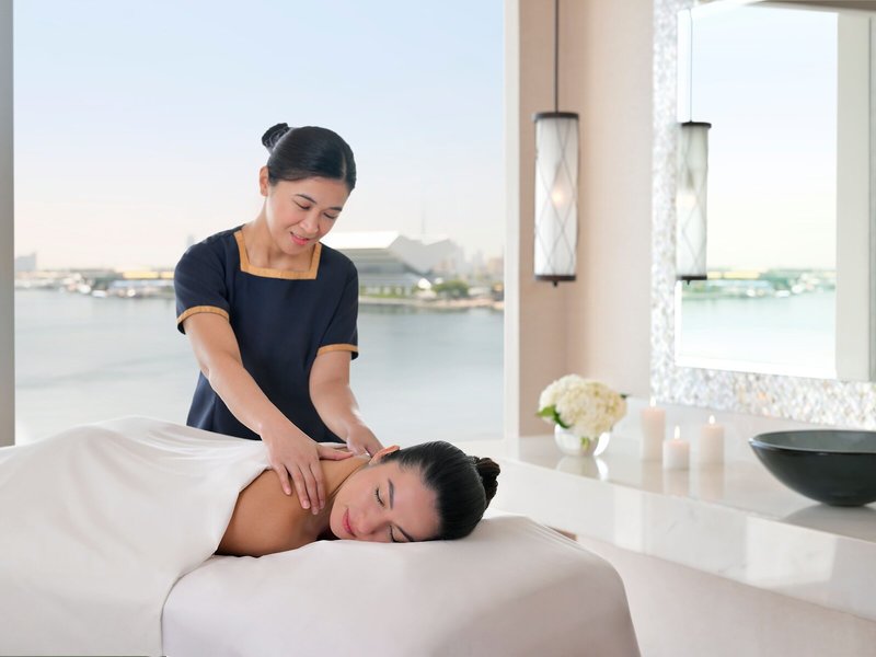 Intercontinental Dubai Festival City 42
