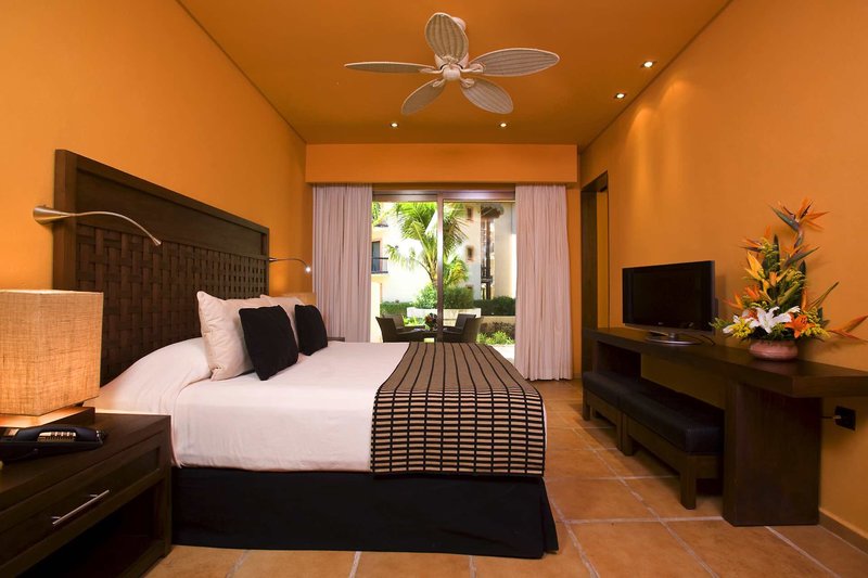 Catalonia Riviera Maya 14
