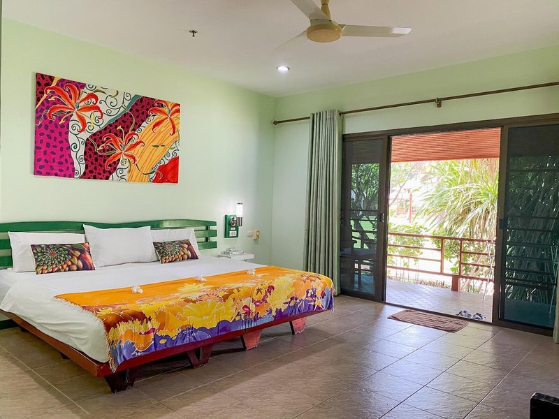 Cruiser Island Resort 2